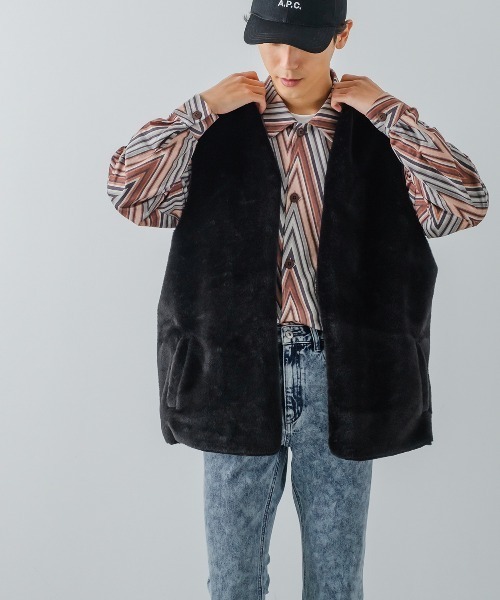 improves（インプローブス）の「オーバーサイズ ファーベスト（ベスト・メンズ・ブラック/ブラウン・LARGE/MEDIUM）」の19枚目の写真