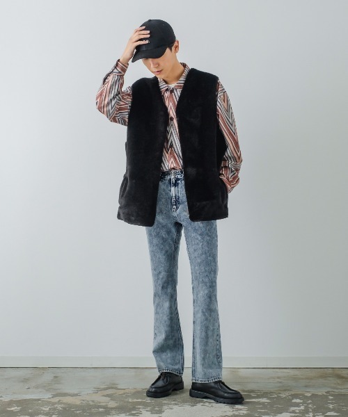 improves（インプローブス）の「オーバーサイズ ファーベスト（ベスト・メンズ・ブラック/ブラウン・LARGE/MEDIUM）」の21枚目の写真