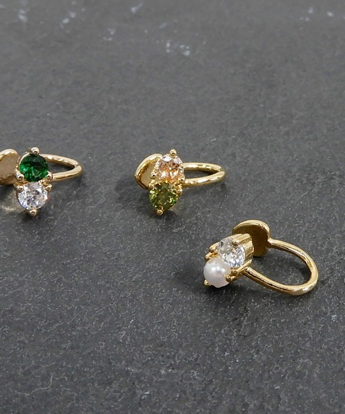 minia(ミニア)の「プチストーンイヤーカフ(片耳)(イヤーカフ・レディース・ホワイト系1/グリーン/オリーブ・FREE)」の7枚目の写真