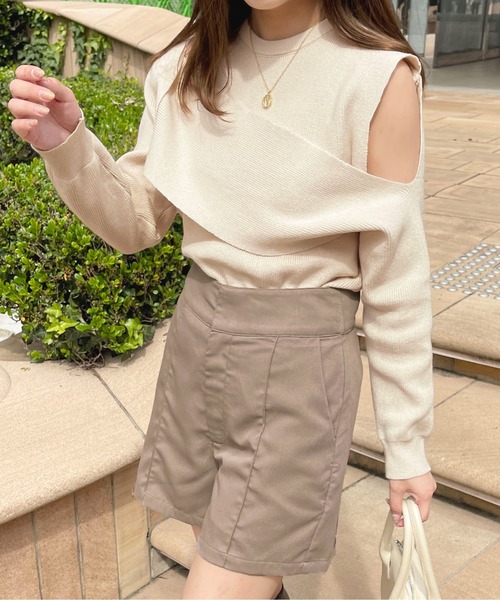 apres jour(アプレジュール)の「センターピンタックショートパンツ【ZOZOTOWN限定アイテム】(その他パンツ・レディース・ブラック/グレイッシュベージュ/オフホワイト・フリー/X-LARGE)」の7枚目の写真