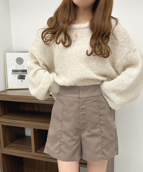 apres jour(アプレジュール)の「センターピンタックショートパンツ【ZOZOTOWN限定アイテム】(その他パンツ・レディース・ブラック/グレイッシュベージュ/オフホワイト・フリー/X-LARGE)」の13枚目の写真