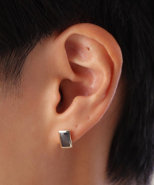 COCOSHNIK(ココシュニック)の「K10ラブラドライト バフトップカット スタッドピアス(ピアス(両耳用)・レディース・イエロー系その他7・00)」の8枚目の写真