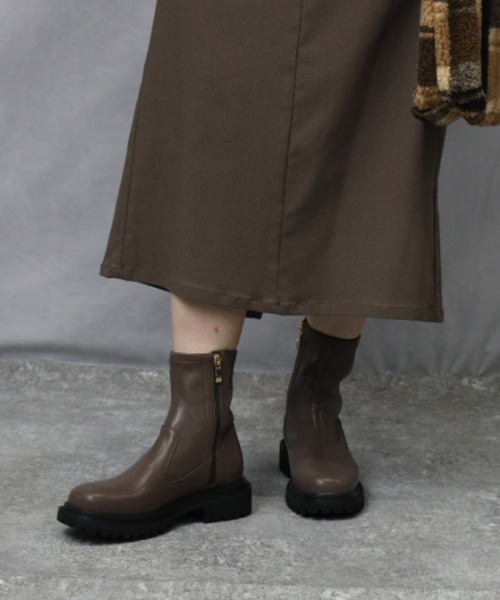 ORiental TRaffic（オリエンタルトラフィック）の「【ORiental TRaffic】タンクソールストレッチブーツ（ブーツ・レディース・ブラック/グレー・L/M/XL/S）」の2枚目の写真