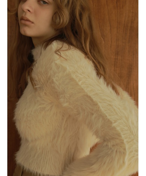 AMAIL（アマイル）の「Fuwa fuwa cropd knit（ニット/セーター・レディース・オレンジ/アイボリー/ブルー・FREE）」の6枚目の写真