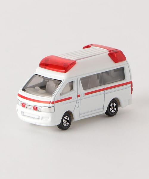 green label relaxing(グリーンレーベルリラクシング)の「<TOMICA> No.79 トヨタ ハイメディック救急車(おもちゃ・キッズ・ホワイト・FREE)」の1枚目の写真