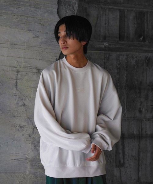 iisy（イージー）の「iisy / ワンポイントロゴ クルーネックスウェット（スウェット・メンズ・ブラック/ミント/マスタード/ピンク/ホワイト・S/M/L/XL）」の6枚目の写真