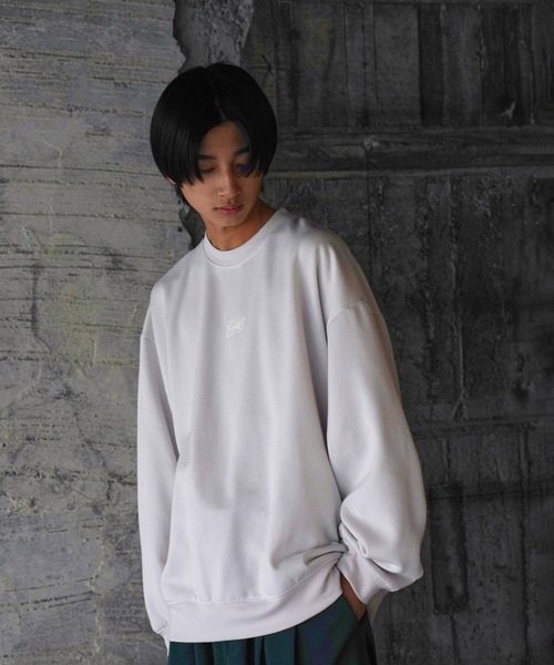 iisy（イージー）の「iisy / ワンポイントロゴ クルーネックスウェット（スウェット・メンズ・ブラック/ミント/マスタード/ピンク/ホワイト・S/M/L/XL）」の7枚目の写真