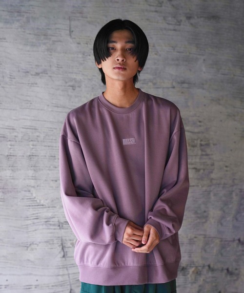 iisy（イージー）の「iisy / ワンポイントロゴ クルーネックスウェット（スウェット・メンズ・ブラック/ミント/マスタード/ピンク/ホワイト・S/M/L/XL）」の15枚目の写真