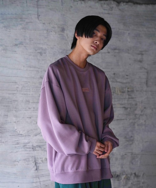 iisy（イージー）の「iisy / ワンポイントロゴ クルーネックスウェット（スウェット・メンズ・ブラック/ミント/マスタード/ピンク/ホワイト・S/M/L/XL）」の16枚目の写真