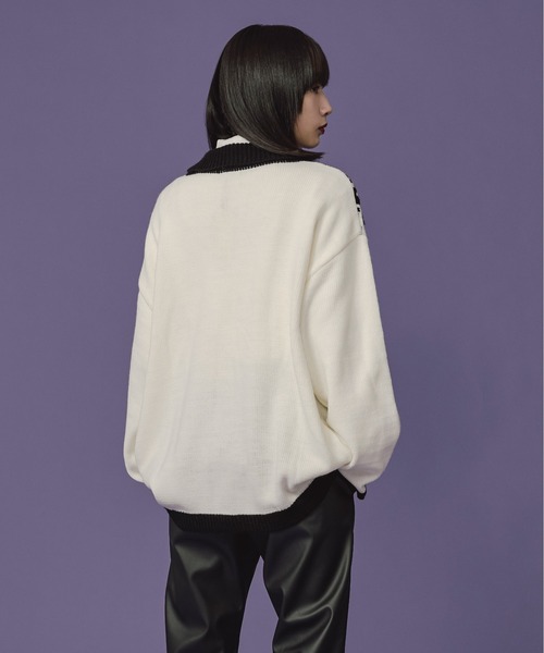 Ellno Loset(エルノロゼット)の「ジャガードライン襟付きニットカーディガン(カーディガン/ボレロ・メンズ・オフホワイト/ブラック・LARGE/MEDIUM)」の4枚目の写真