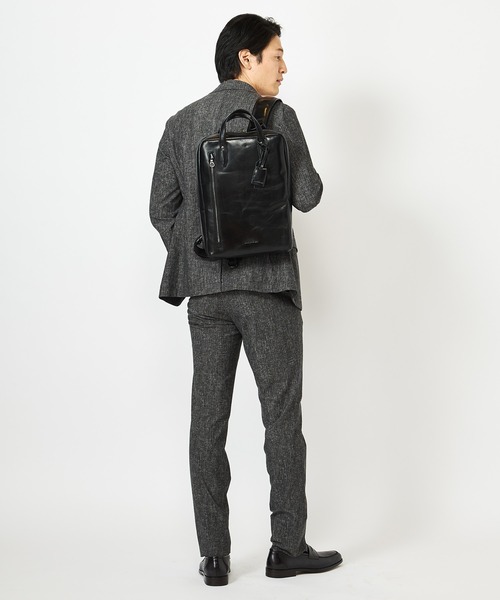 CROWDED CLOSET(クラウデッドクローゼット)の「【JOYA(ジョヤ)】本革サドルレザー薄型リュック(バックパック/リュック・メンズ・ネイビー/ブラック・FREE)」の20枚目の写真