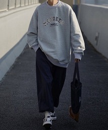 ”MEROKER”フロントロゴスウェット