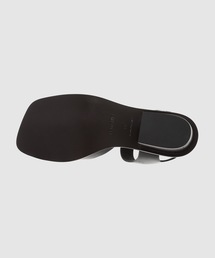LEMAIRE（ルメール）の「SQUARE HEELED SANDALS WITH STRAPS 35
