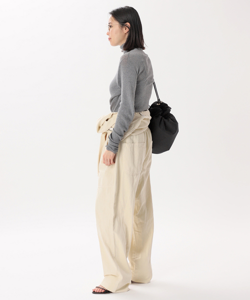 AP STUDIO(エーピーストゥディオ)の「New エイドスタイリングニット(ニット/セーター・レディース・チャコールグレー/ブラック・FREE)」の6枚目の写真