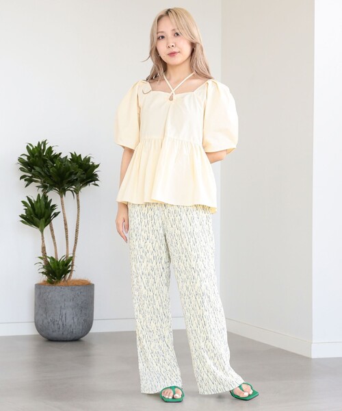 Ray BEAMS（レイビームス）の「Ray BEAMS / プリント プリーツ パンツ（その他パンツ・レディース・グリーン系その他2/オフホワイト・1/0）」の12枚目の写真