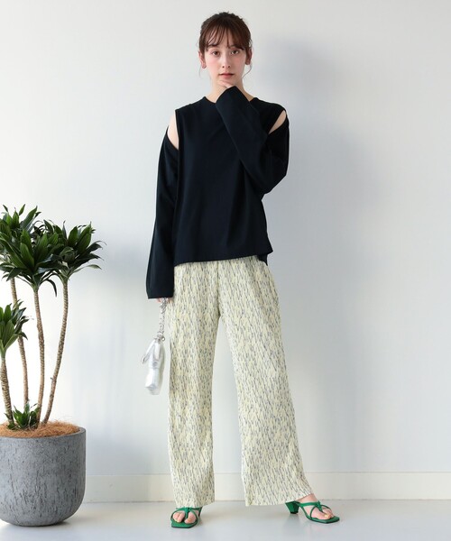 Ray BEAMS（レイビームス）の「Ray BEAMS / プリント プリーツ パンツ（その他パンツ・レディース・グリーン系その他2/オフホワイト・1/0）」の15枚目の写真