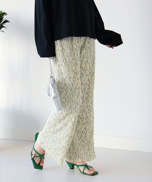 Ray BEAMS（レイビームス）の「Ray BEAMS / プリント プリーツ パンツ（その他パンツ・レディース・グリーン系その他2/オフホワイト・1/0）」の21枚目の写真