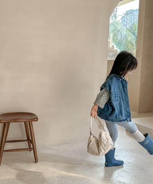 aimoha（アイモハ）の「【aimoha-KIDS-】子供服　万能ノースリーブデニムジャケット　ベスト（デニムジャケット・キッズ・ブルー・80/90/100/110/120/130）」の8枚目の写真