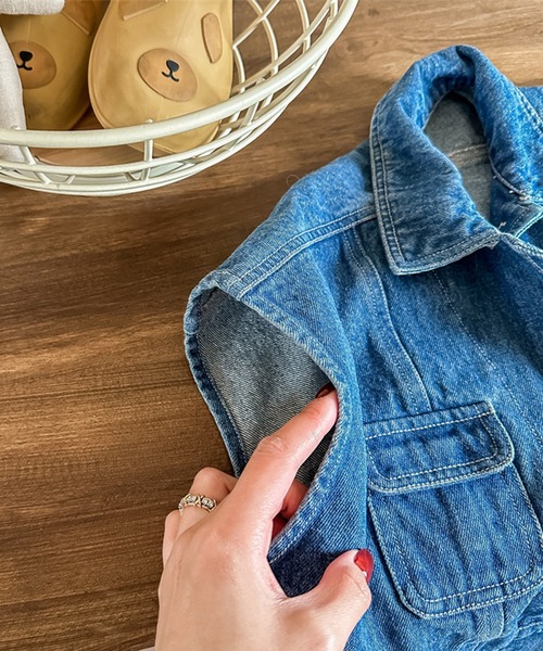 aimoha（アイモハ）の「【aimoha-KIDS-】子供服　万能ノースリーブデニムジャケット　ベスト（デニムジャケット・キッズ・ブルー・80/90/100/110/120/130）」の7枚目の写真