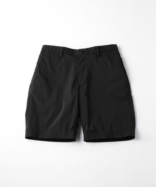 UNITED ARROWS(ユナイテッドアローズ)の「UAND ナイロン ギャザー ショーツ◆(その他パンツ・メンズ・ブラック/ベージュ・44/50/42/46/48/52)」の1枚目の写真