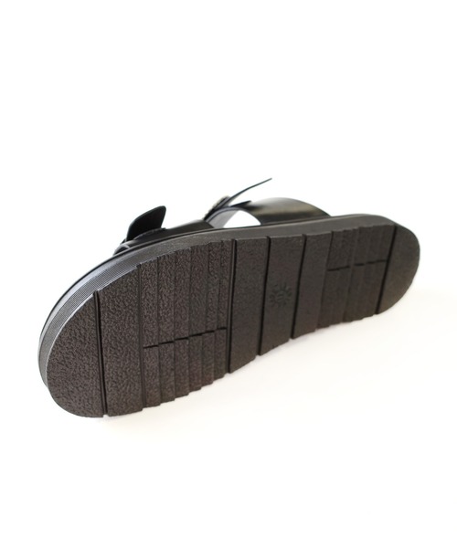 AmiAmi（アミアミ）の「コンフォートビジューサンダル（サンダル・レディース・ブラック/アイボリー・L/LL/M/S）」の7枚目の写真