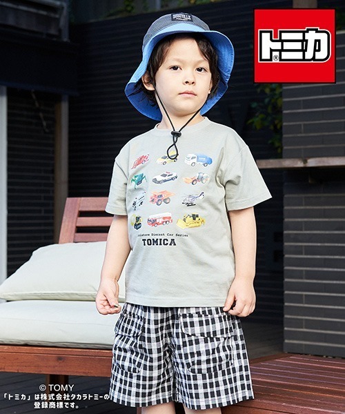 b・ROOM（ビールーム）の「【トミカ】TOMICAコレクションプリントT