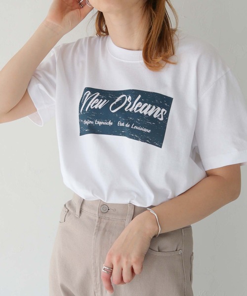 HER CLOSET(ハークローゼット)の「【shemoshelly】WEB限定白抜きプリントロゴTシャツ(Tシャツ/カットソー・レディース・ネイビー/ホワイト/ブラック・S/M/L)」の4枚目の写真