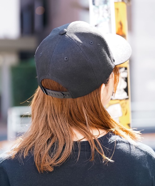 THRASHER（スラッシャー）の「SANSKRIT BOX SnapBack CAP/スラッシャー帽子（キャップ・メンズ・ブラック×ホワイト/ブラック×グレー・FREE）」の7枚目の写真