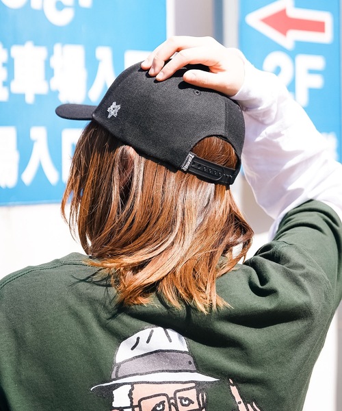 THRASHER（スラッシャー）の「SANSKRIT BOX SnapBack CAP/スラッシャー帽子（キャップ・メンズ・ブラック×ホワイト/ブラック×グレー・FREE）」の5枚目の写真
