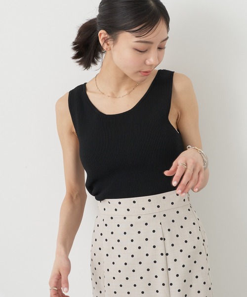 earth music&ecology（アースミュージックアンドエコロジー）の「2WAYリブニットタンクトップ（インナーウェア/肌着・レディース・ブラック/イエロー/アイボリー/ブルー・S/M）」の3枚目の写真