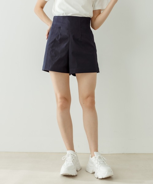 OLIVE des OLIVE(オリーブデオリーブ)の「すっきり美脚ショートパンツ(その他パンツ・レディース・ネイビー/オフホワイト・FREE)」の6枚目の写真