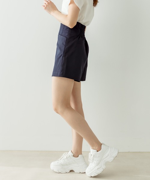 OLIVE des OLIVE(オリーブデオリーブ)の「すっきり美脚ショートパンツ(その他パンツ・レディース・ネイビー/オフホワイト・FREE)」の7枚目の写真