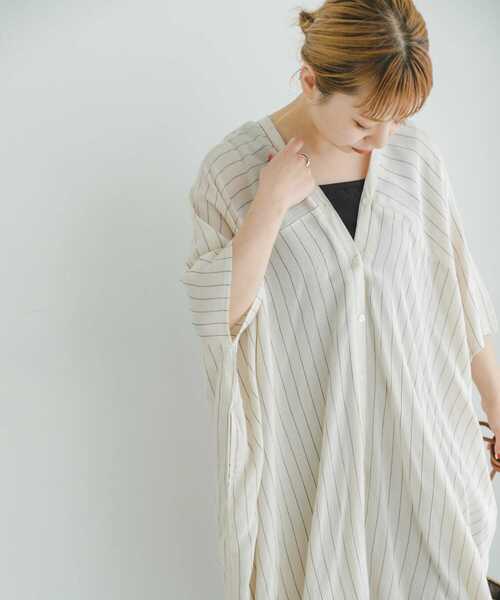 ITEMS URBANRESEARCH(アイテムズ アーバンリサーチ)の「ヨウリュウストライプチュニック(シャツ/ブラウス・レディース・チャコールグレー/ライトベージュ・FREE)」の11枚目の写真