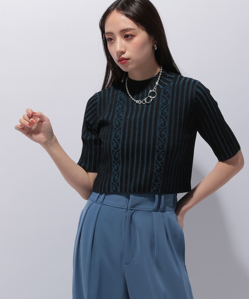 HARE(ハレ)の「クロップドガラハイネックニット(HARE)(ニット/セーター・レディース・ブラック/オレンジ・FREE)」の5枚目の写真