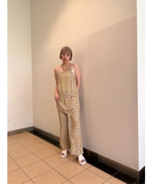 THROW by SLY（スローバイスライ）の「THROW SUMMER ROPE TOPS サマー ロープ トップス ゼブラ柄 キャミソール チュニック セットアップ可能（キャミソール・レディース・マルチ/ブラック・FREE）」の9枚目の写真