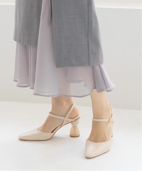 RANDA（ランダ）の「ヒールコンシャスバックストラップパンプス（パンプス・レディース・イエロー/アイボリー/ブラック・S/M/LL/L）」の5枚目の写真