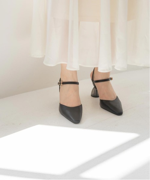 RANDA（ランダ）の「ヒールコンシャスバックストラップパンプス（パンプス・レディース・イエロー/アイボリー/ブラック・S/M/LL/L）」の12枚目の写真