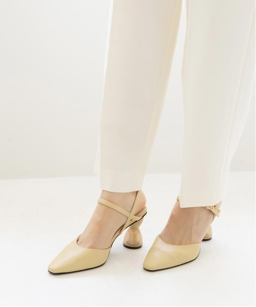 RANDA（ランダ）の「ヒールコンシャスバックストラップパンプス（パンプス・レディース・イエロー/アイボリー/ブラック・S/M/LL/L）」の13枚目の写真