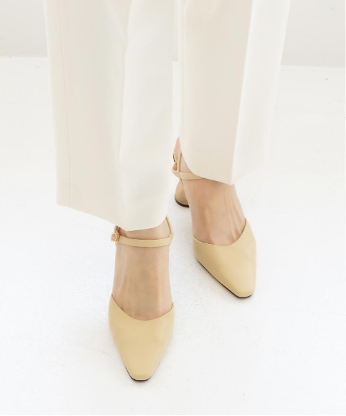 RANDA（ランダ）の「ヒールコンシャスバックストラップパンプス（パンプス・レディース・イエロー/アイボリー/ブラック・S/M/LL/L）」の14枚目の写真