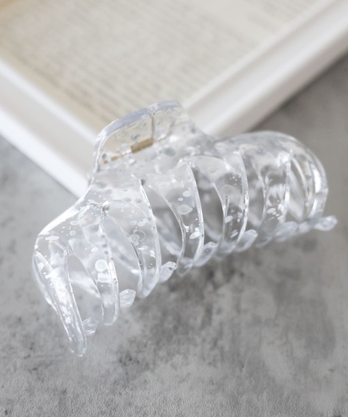 LEPSIM（レプシィム）の「クリアバンスクリップ　195769（その他ヘアアクセサリー・レディース・カーキ/シルバー/ベージュ・ONE SIZE）」の3枚目の写真