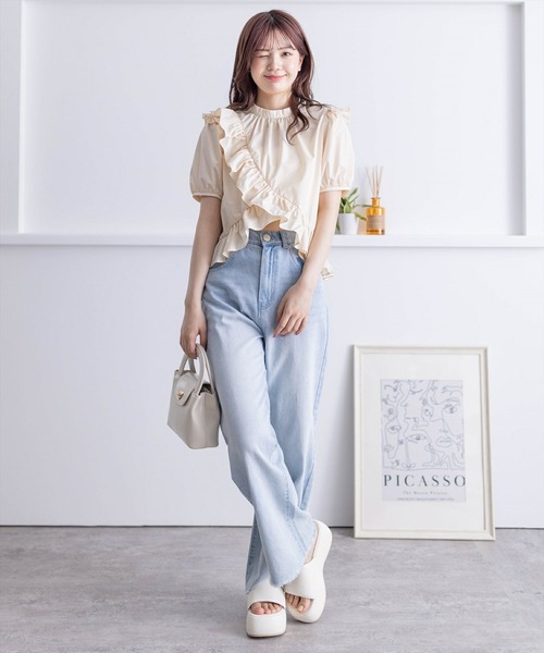 clear（クリア）の「アシンメトリーフリルデザインブラウス≪2024SS≫（シャツ/ブラウス・レディース・ピンク/オフホワイト/ブラック/ベージュ・F）」の8枚目の写真