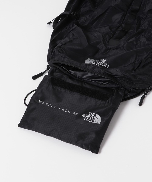THE NORTH FACE（ザノースフェイス）の「THE NORTH FACE　Mayfly Pack 22（バックパック/リュック・レディース・グレー/ブラック・ONE）」の13枚目の写真