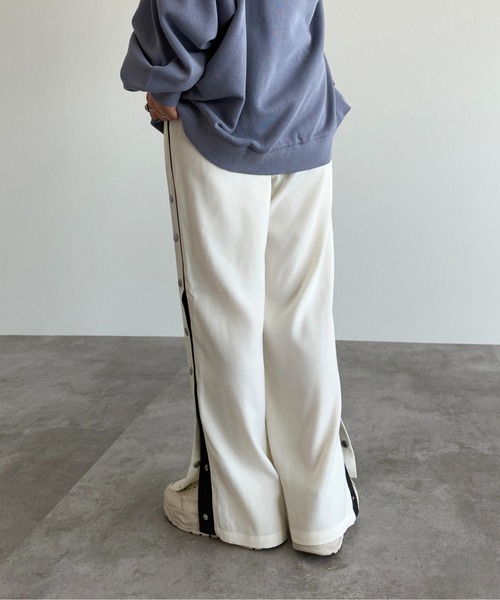 apres jour mignon（アプレジュールミニョン）の「バスケパンツ【ZOZOTOWN限定アイテム】（その他パンツ・レディース・ブラック/グレー/オフホワイト/チャコールグレー/ブラウン系その他・MEDIUM/SMALL/X-LARGE）」の9枚目の写真