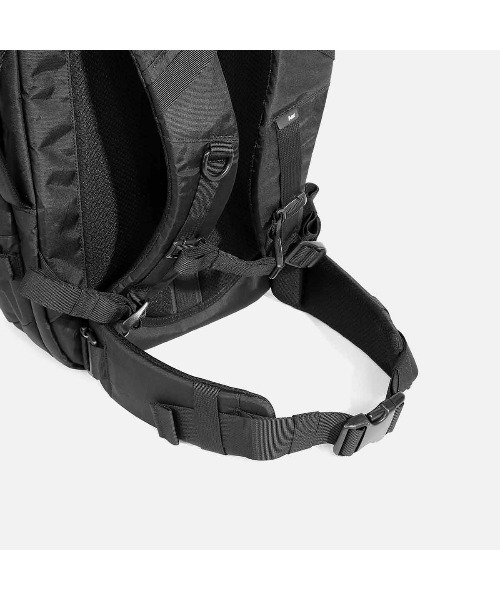 Aer（エアー）の「AER　Travel Pack 3 X-Pac　/　AER-29032（バックパック/リュック・メンズ・ブラック・FREE）」の17枚目の写真