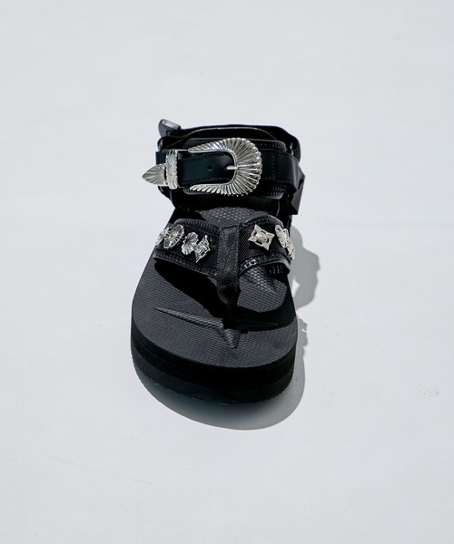 TOGA PULLA（トーガ　プルラ）の「【TOGA PULLA/トーガプルラ】TOGA × SUICOKE TONO/トーガ×スイコック（サンダル・レディース・ベージュ/ブラック/カーキ・23/24/25）」の15枚目の写真