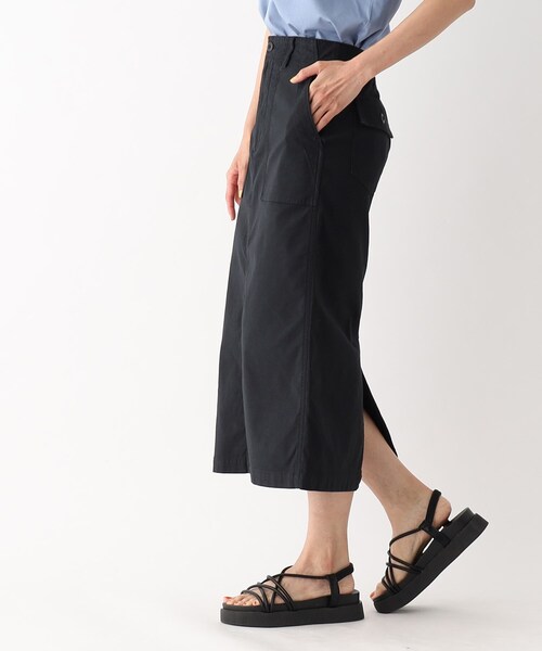 OPAQUE.CLIP（オペークドットクリップ）の「オーガニックコットン混 ベイカースカート【洗濯機洗い可/ストレッチ】（スカート・レディース・カーキ/ブラック/ボルドー・42/40/38/36/34）」の16枚目の写真