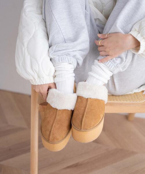 WEGO（ウィゴー）の「WEGO/フェイクムートンサボ（スリッポン・レディース・ベージュ/ブラック・MEDIUM/LARGE）」の18枚目の写真