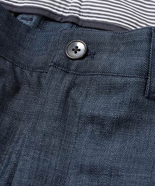 MEN'S BIGI（メンズビギ）の「スラブデイム調ロイヤルオックスシャンブレースラックスパンツ（スラックス・メンズ・ベージュ/ネイビー/ブラウン/グレー・01/02/03/04）」の15枚目の写真