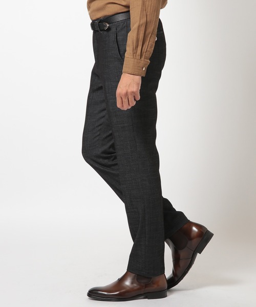 MEN'S BIGI（メンズビギ）の「スラブデイム調ロイヤルオックスシャンブレースラックスパンツ（スラックス・メンズ・ベージュ/ネイビー/ブラウン/グレー・01/02/03/04）」の5枚目の写真