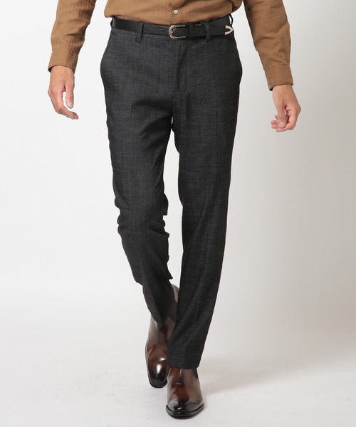 MEN'S BIGI（メンズビギ）の「スラブデイム調ロイヤルオックスシャンブレースラックスパンツ（スラックス・メンズ・ベージュ/ネイビー/ブラウン/グレー・01/02/03/04）」の22枚目の写真